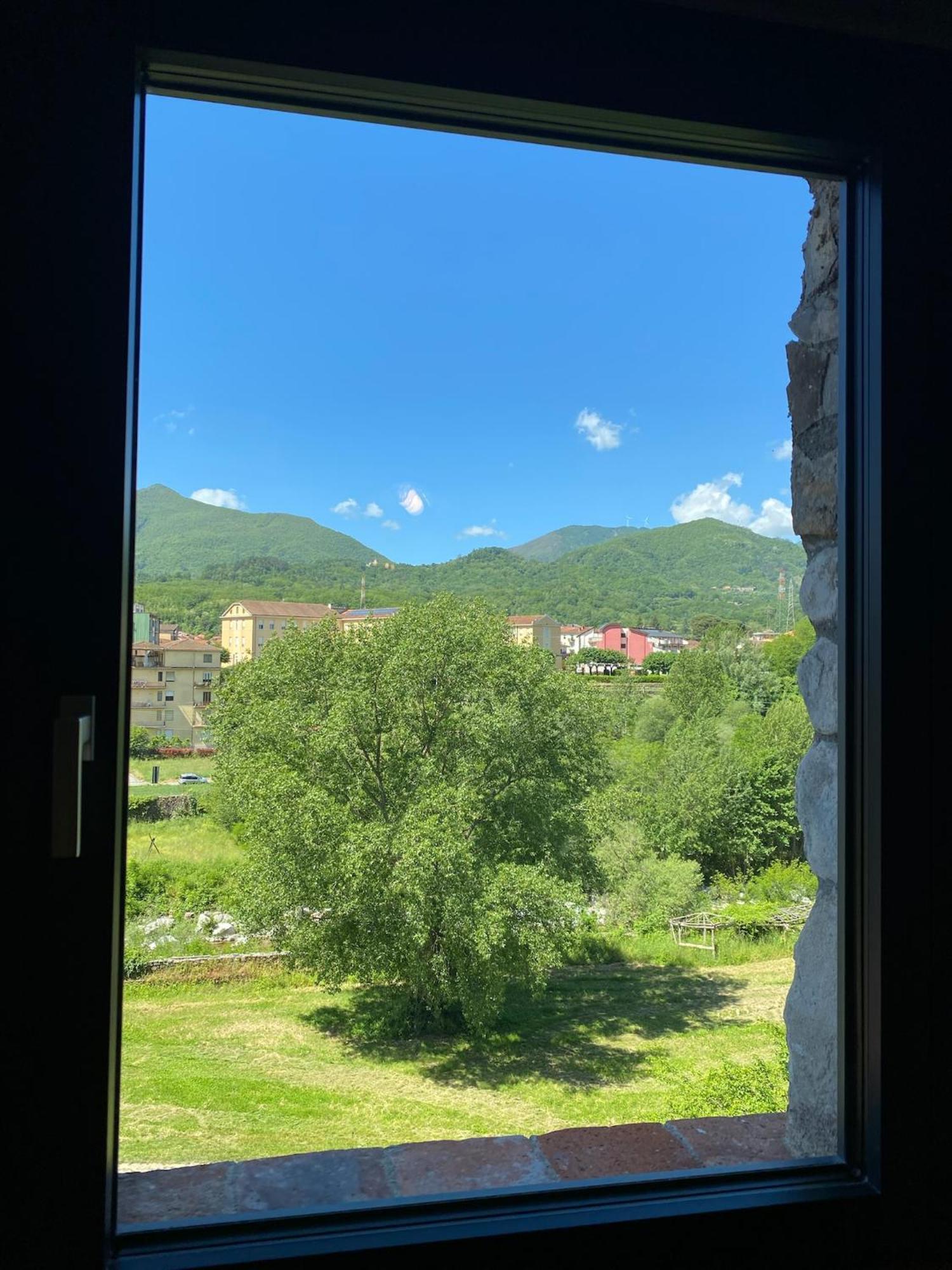 La Casa Medievale Suites E Spa Pontremoli Exterior foto