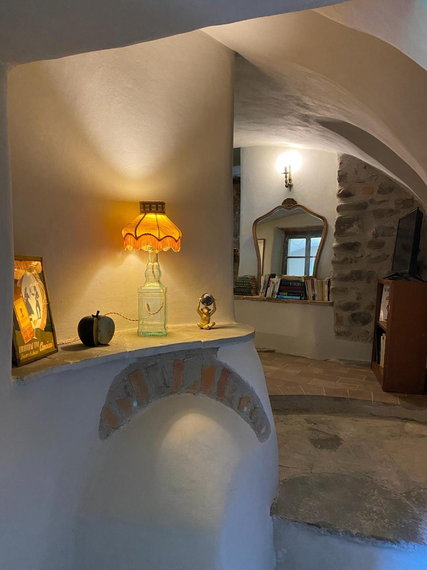 La Casa Medievale Suites E Spa Pontremoli Exterior foto