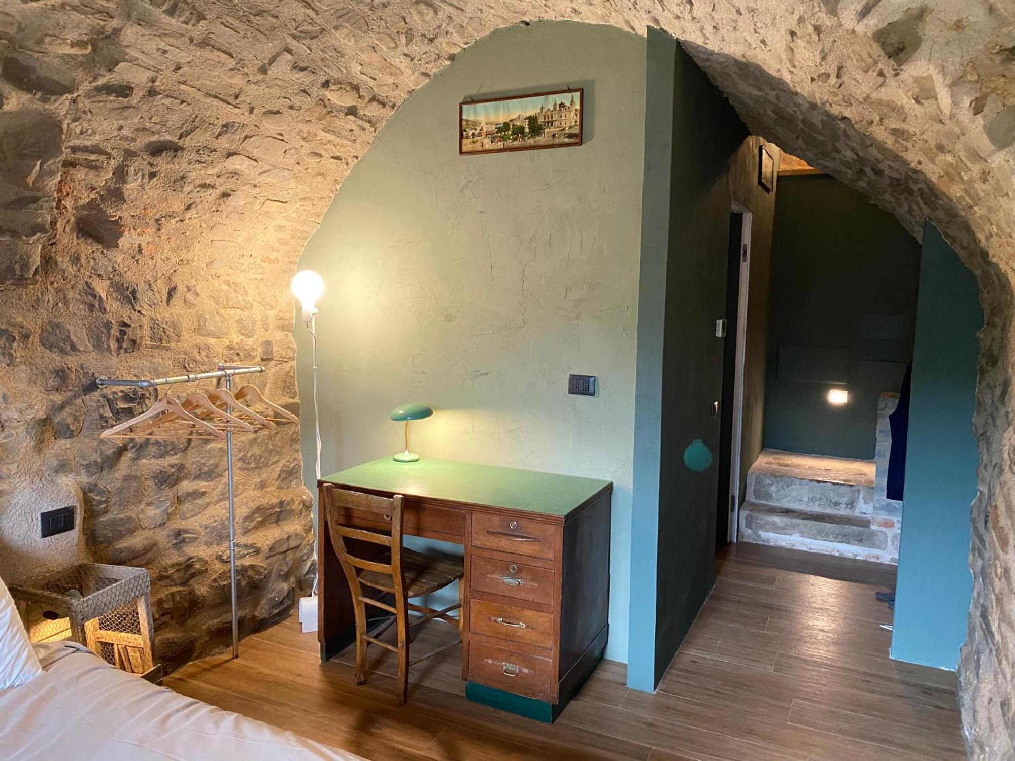 La Casa Medievale Suites E Spa Pontremoli Exterior foto